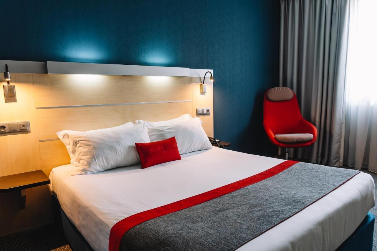 Hotel Express Porto Exponor By Ihg 3*