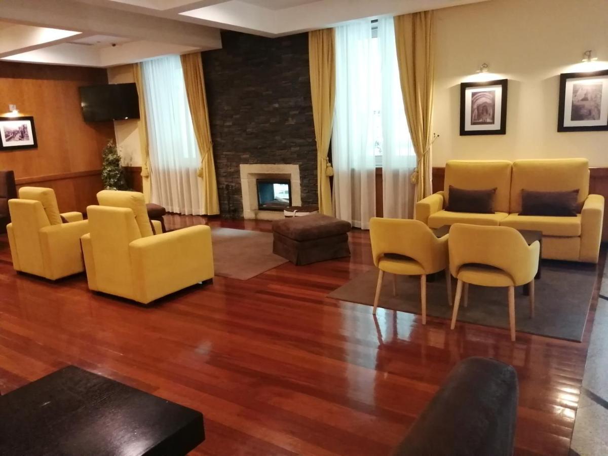 Hotel Douro Marina & 4*