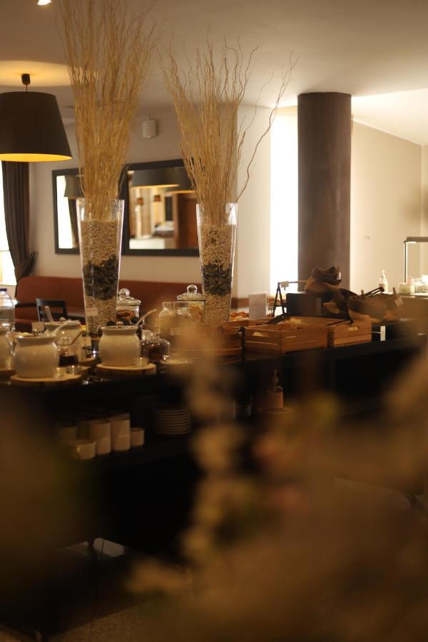Douro Marina & Hotel
