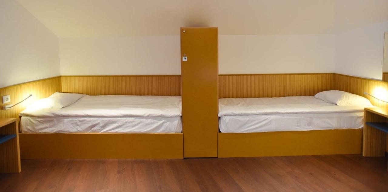 Internacional Azores Boutique Hostel