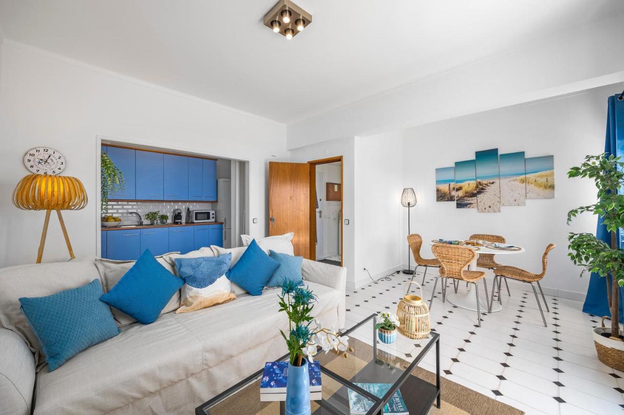 Seaview Penthouse In Algarve With Spacious Terrace Apartment *