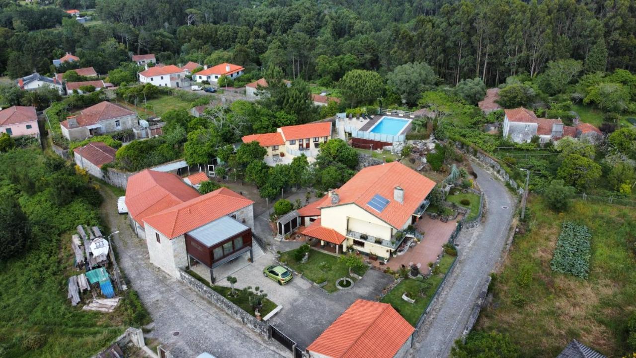 Casa De Santa Luzia B