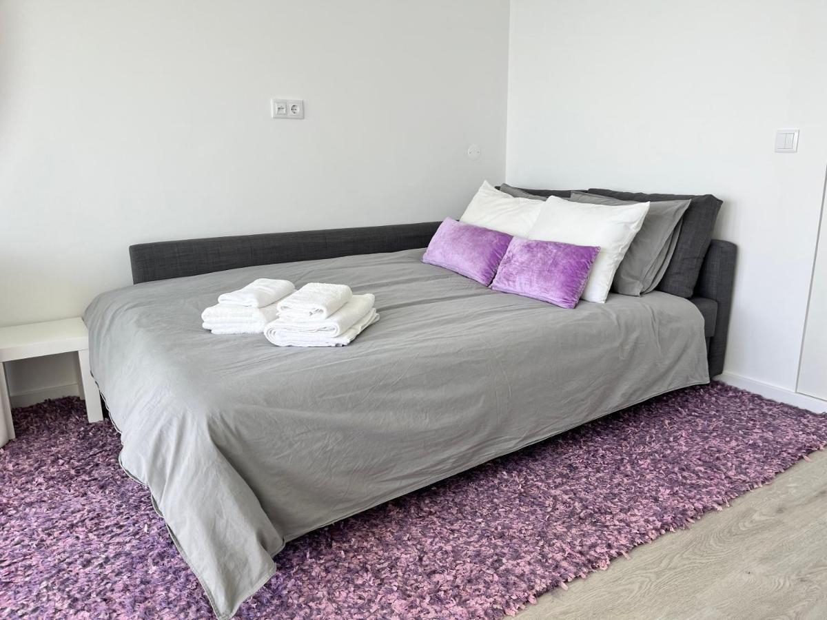 Axenic Retreat - Panoramic Ocean View, Sleeps 4, Ensuite Bathroom, New Redesign