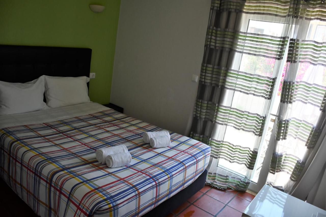 Guest house Alojamentos Vitinho - Nova Milfontes 2*