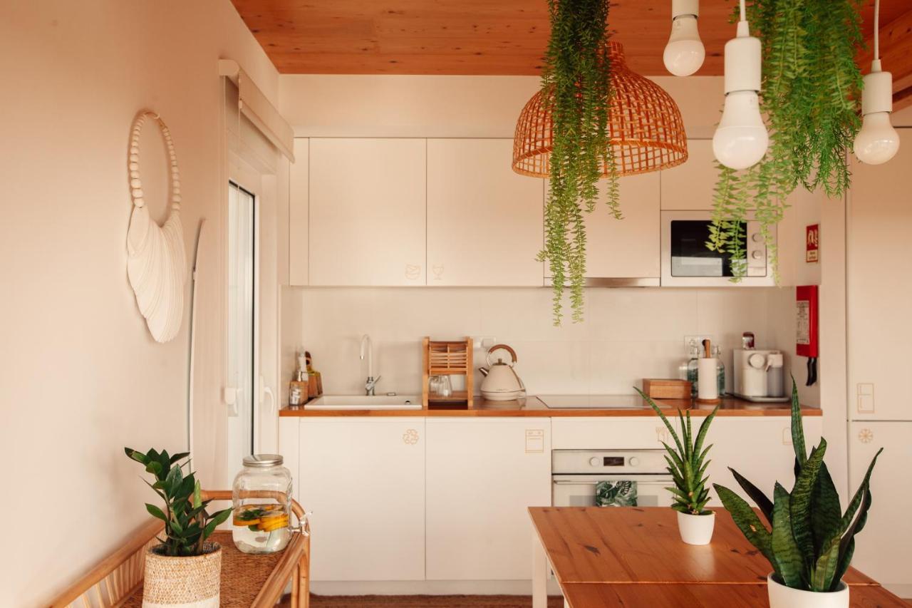 We Surf House *