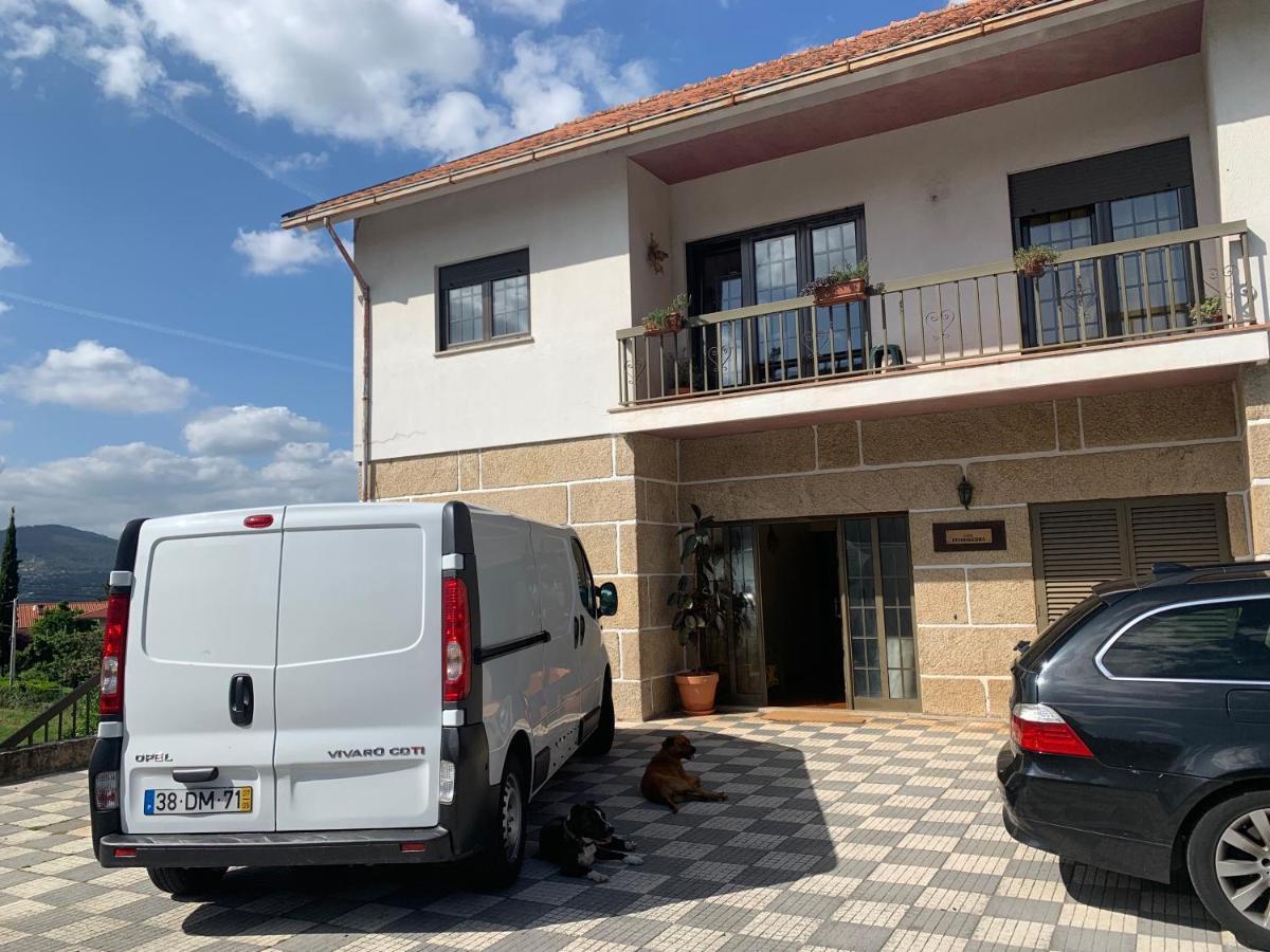Casa Pedravedra Guest house *