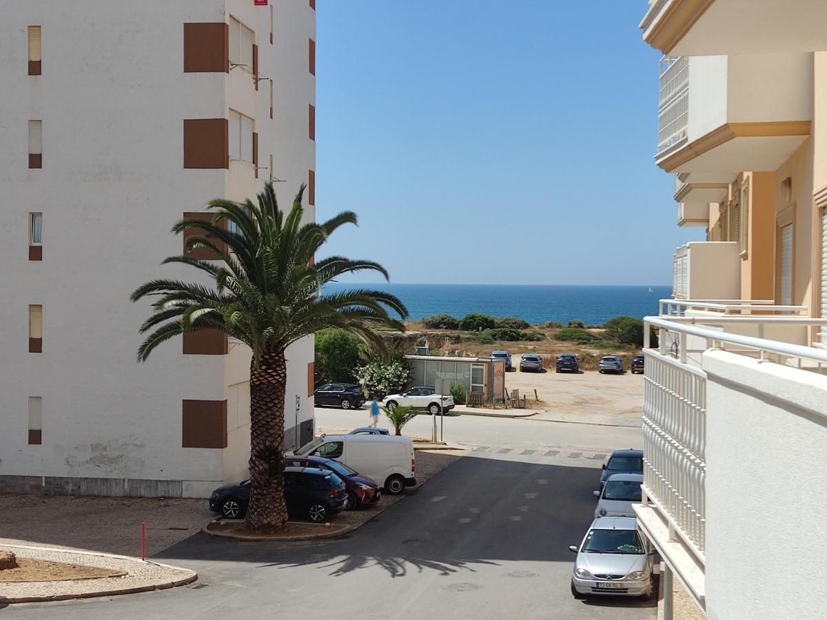 1d Mar - Casas & Papeis Apartamento Armação de Pêra