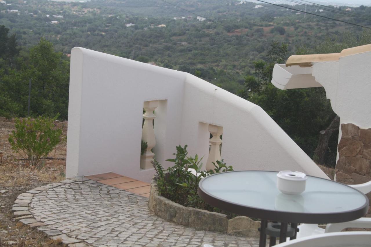 Guest house Rustic Villa Guesthouse Santa Barbara de Nexe