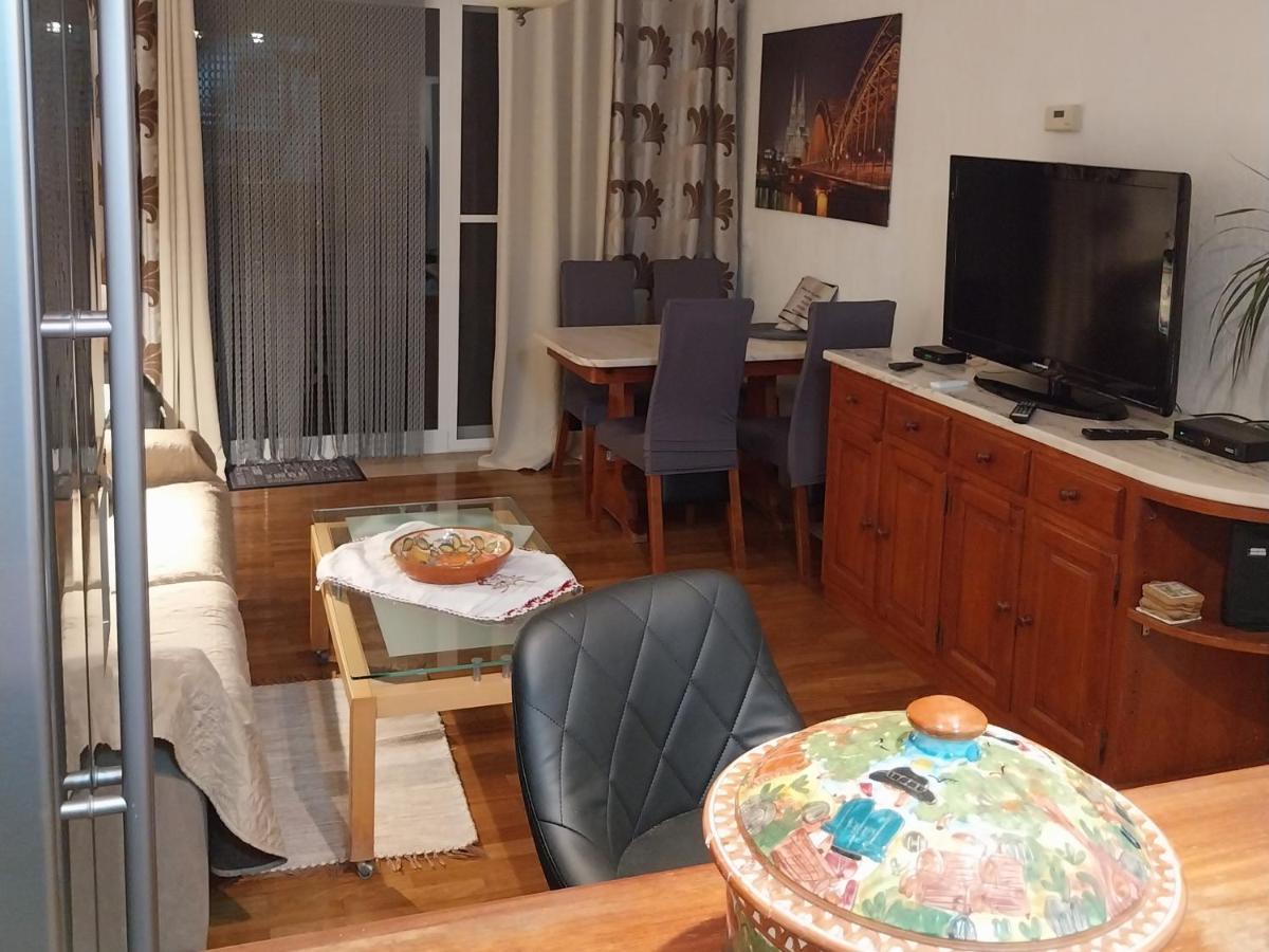 Apartamento Yvonne's Bela Vista *