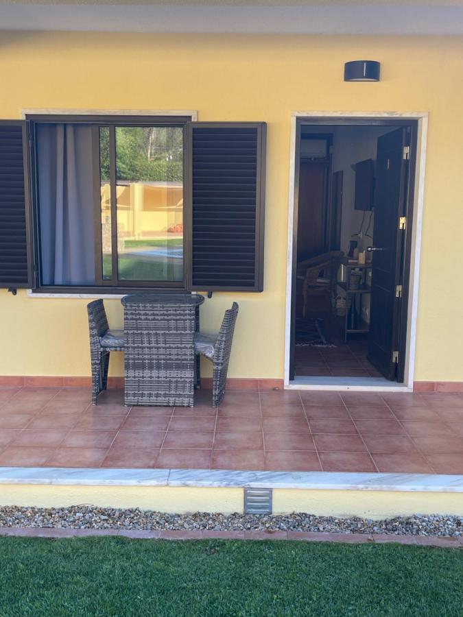 Guest house Quinta Dos Amarelos No Meco Aldeia do Meco