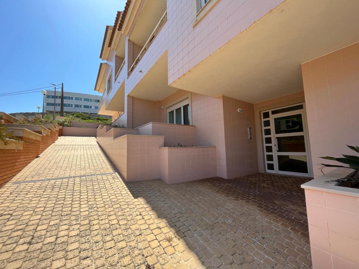 Varanda Rosa Da Baia Apartment