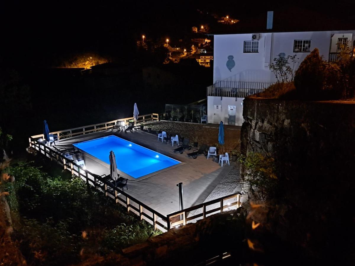 Waterfalls Al Bed & Breakfast *