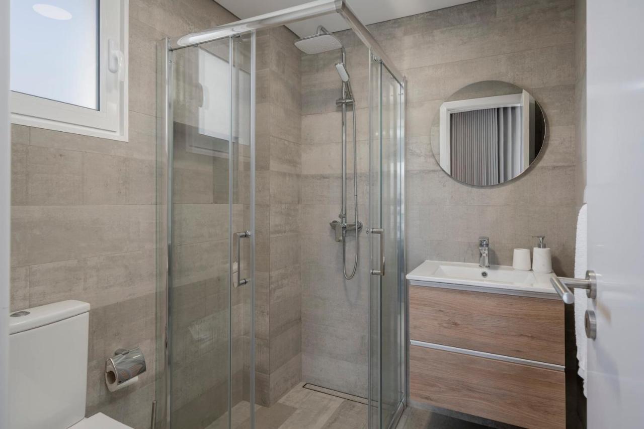 Barreiros Iii By An Island Apartment *
