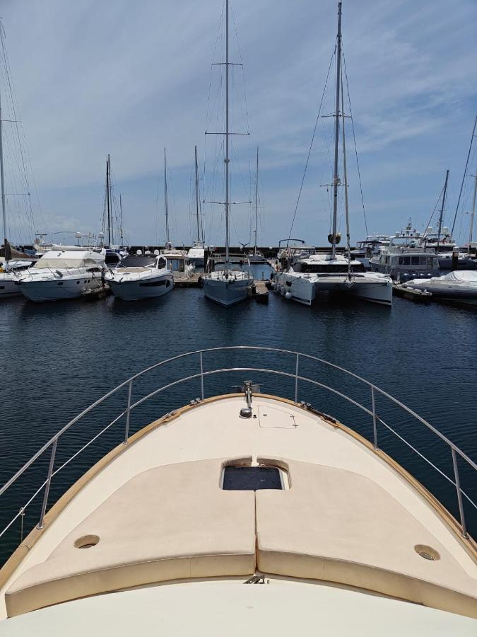 Botel Seacascais, Lda