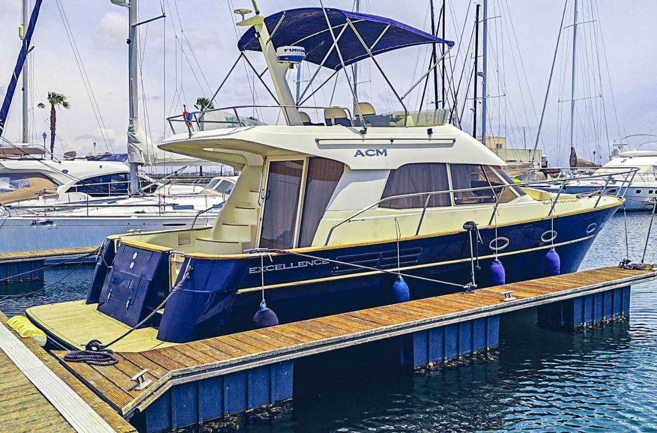 Seacascais, Lda Botel *