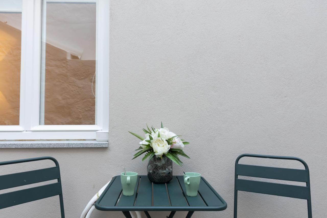 Dona Emilia Guest House & Studio Apartment Building 3* Viana do Castelo