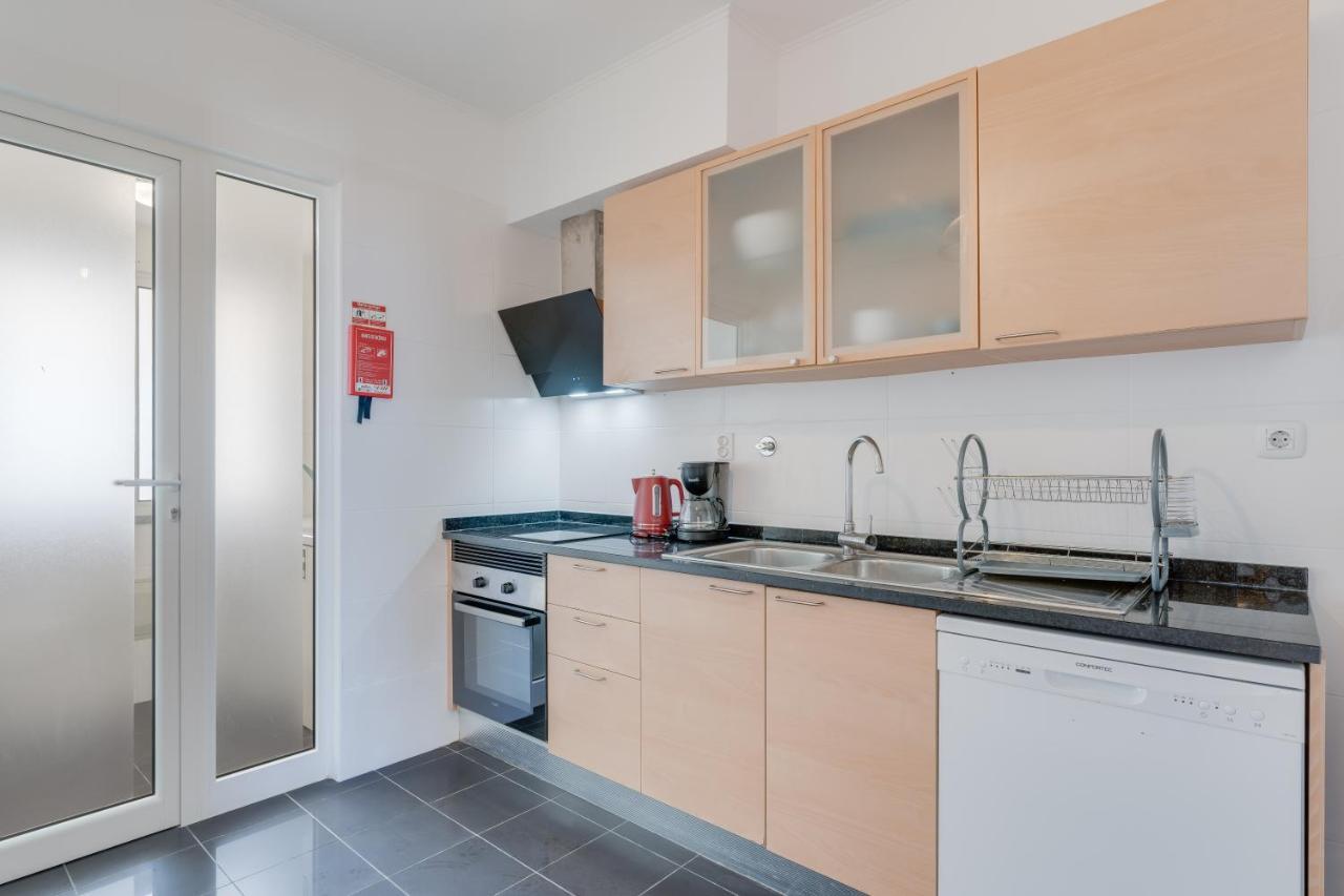Apartamento Alta Do Garajau I *