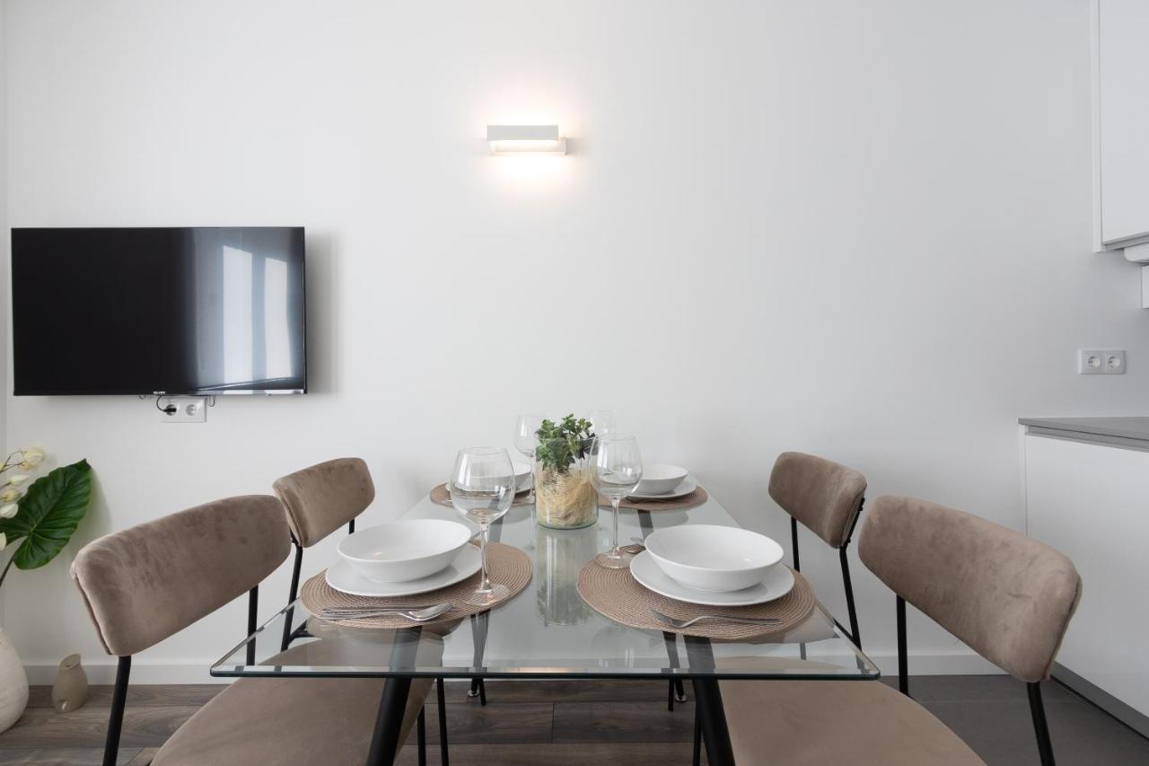 Dona Emilia Guest House & Studio Apartment Building Guest house 3*