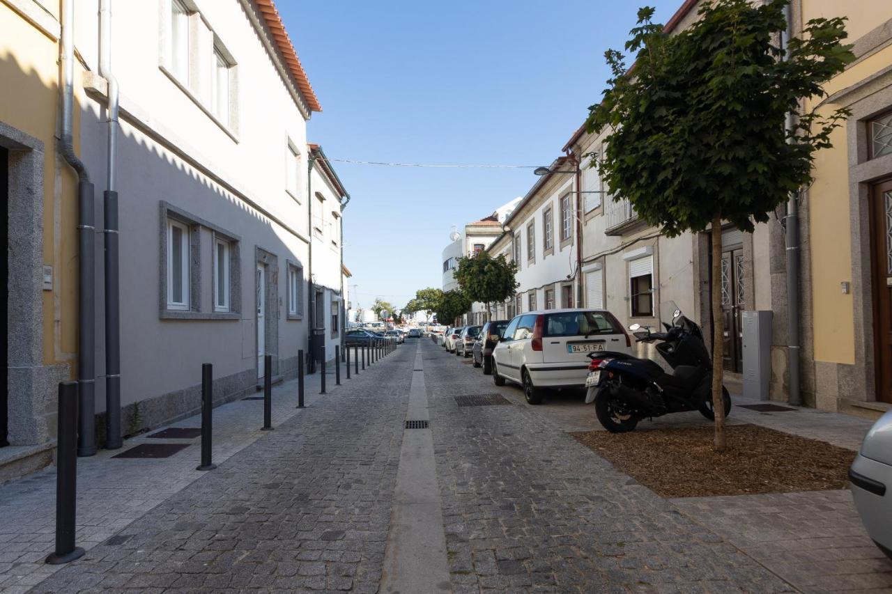 Dona Emilia Guest House & Studio Apartment Building 3*