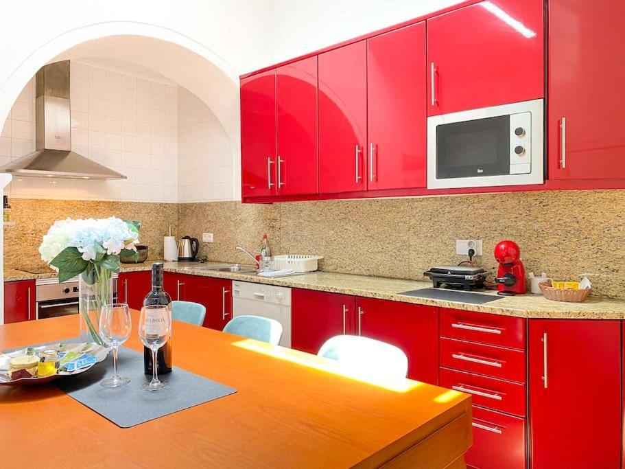 House Family Villa Capelas