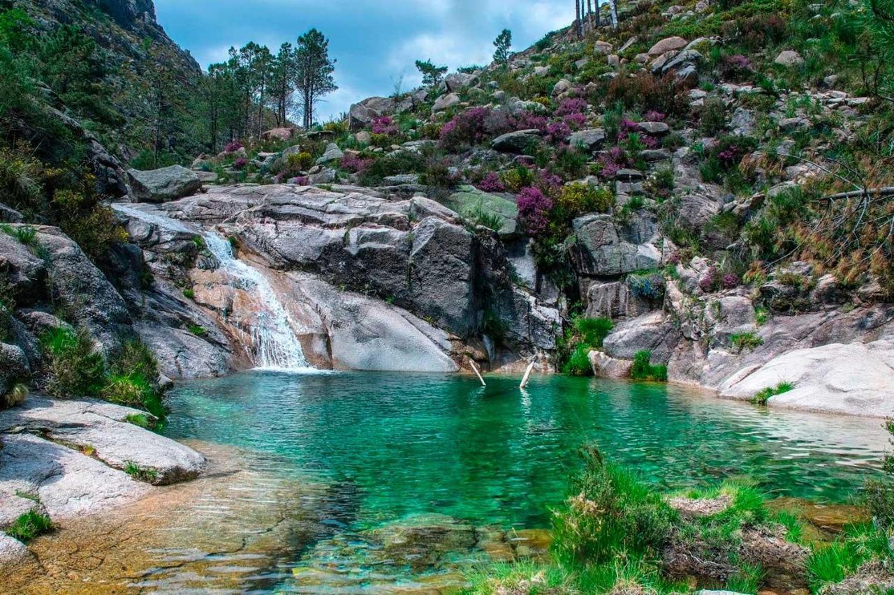 Waterfalls Al Bed & Breakfast Geres