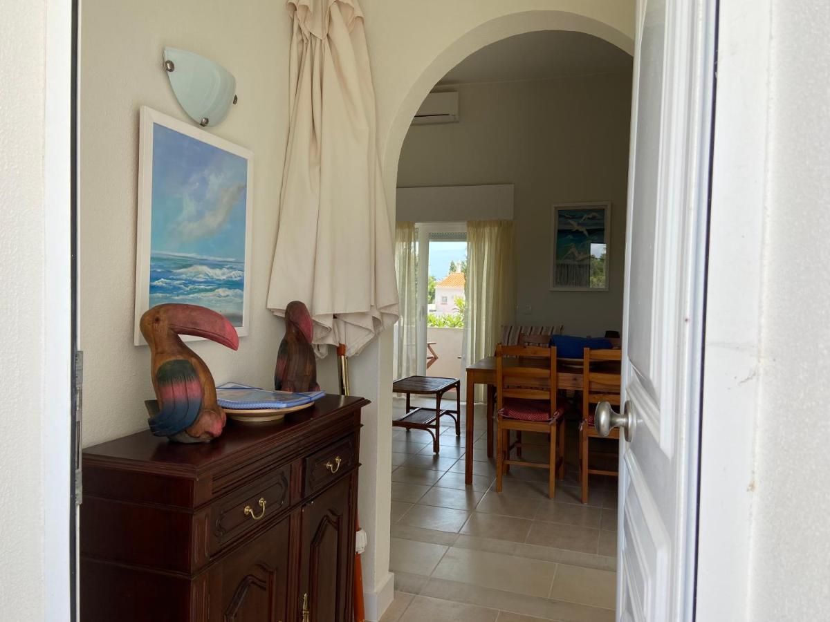 Na Senhora Da Rocha Apartment