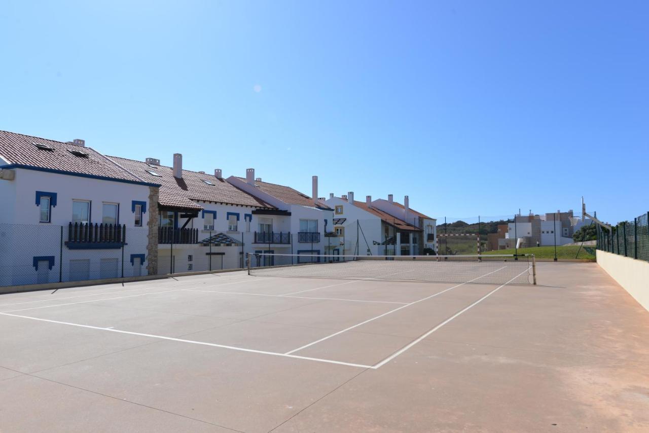 Sunset - Fantastic 1 Bedroom Sleeps 4 In Amazing Complex Sao Martinho do Porto
