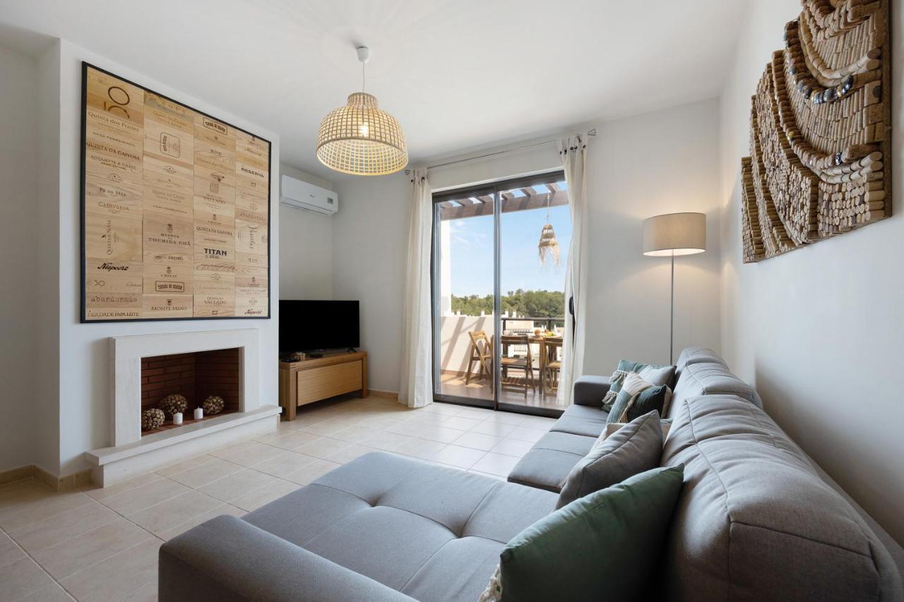 Devvine And Golf Apartamento