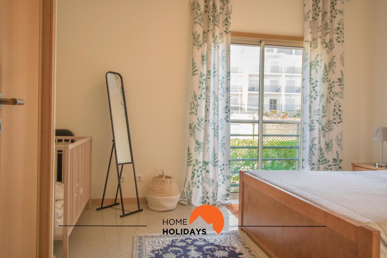 #004 Orada By Holidays Apartment *