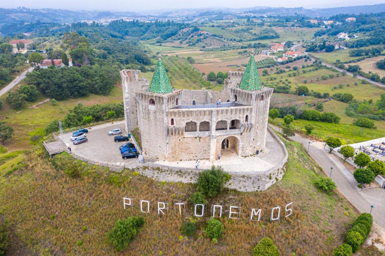 Rito Hall Da Serra * Leiria