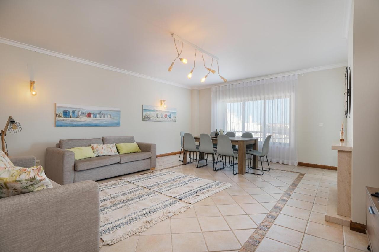 Sea Lux Apartamento *