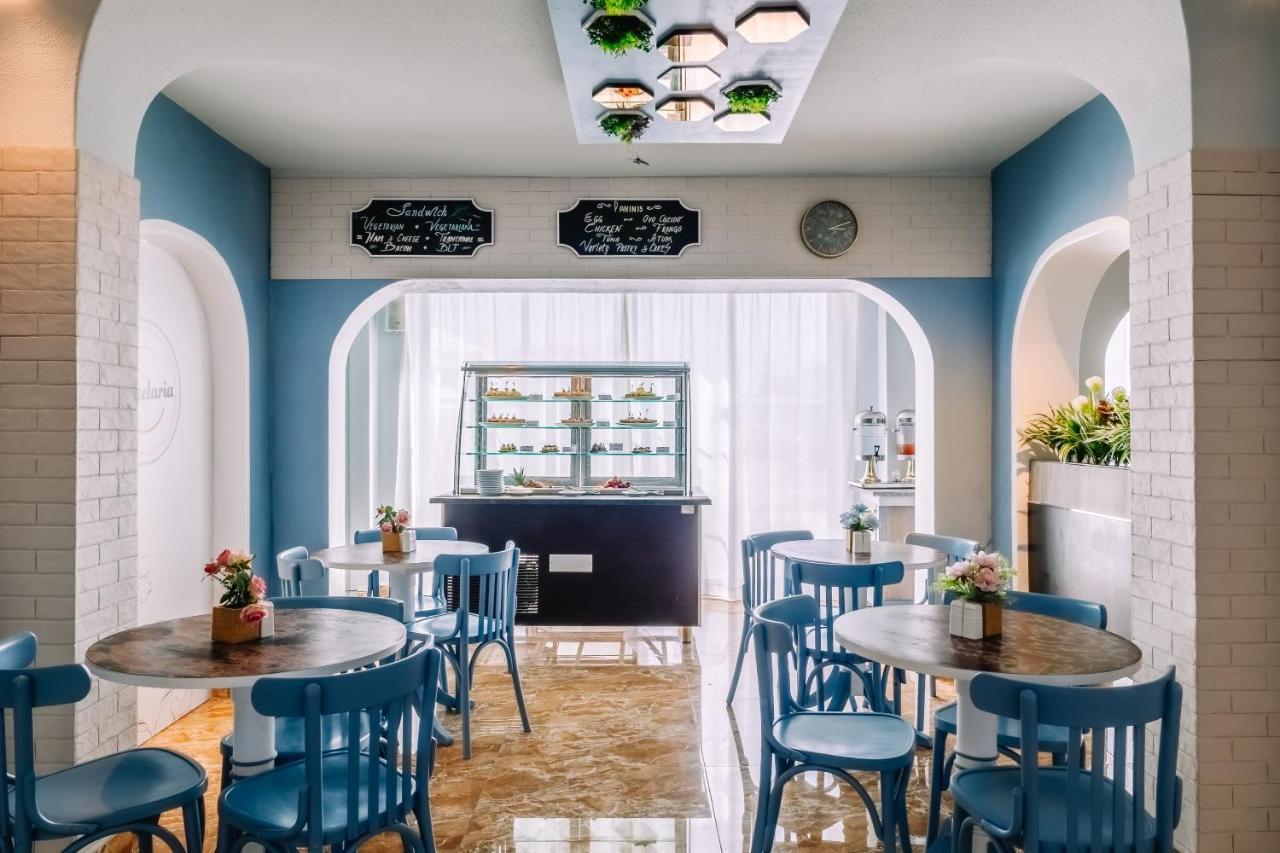 Grand Muthu Oura View Club Aparthotel 5*
