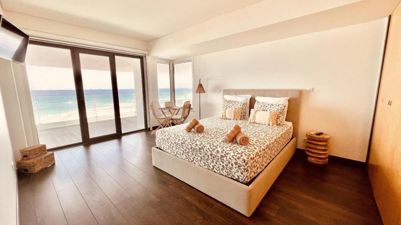 Front Line, Sea View, Luxury Penthouse In Caparica Apartment