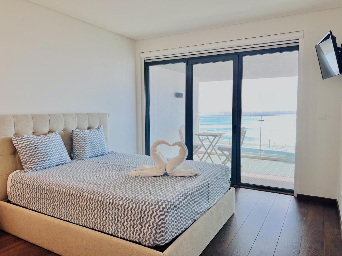 Front Line, Sea View, Luxury Penthouse In Caparica