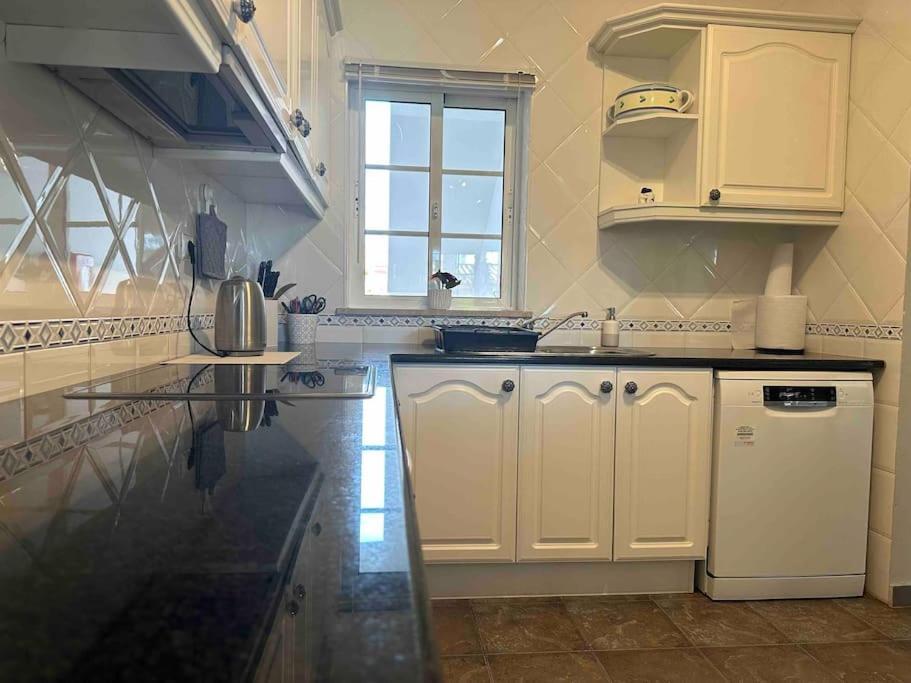 Casa Buccaneer, 2 Bedroom Garden In Da Apartamento Praia Da Luz