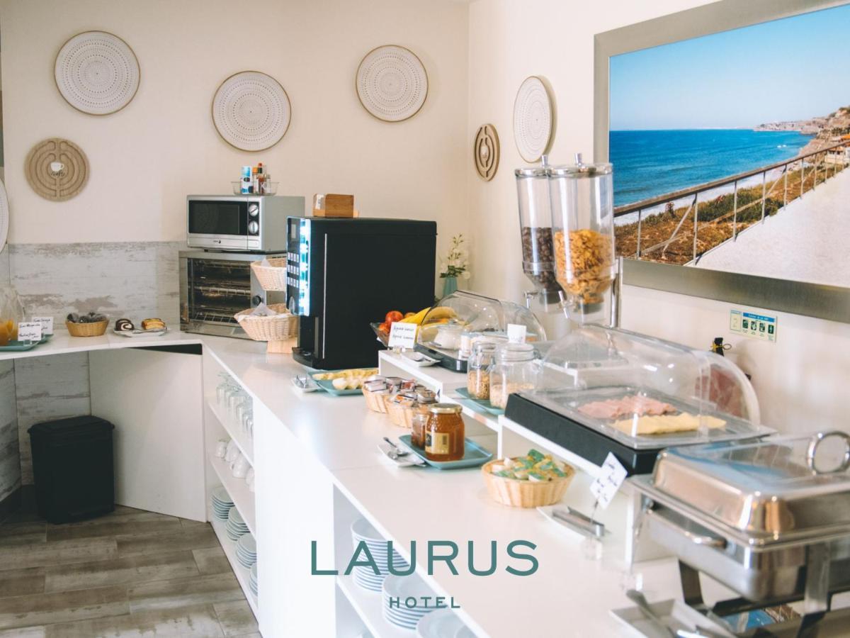 Laurus Lourinha (Lisbon)