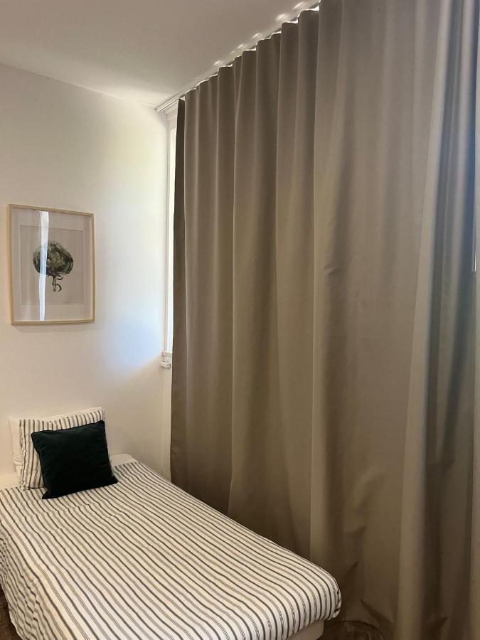 Quinta Lagus - *