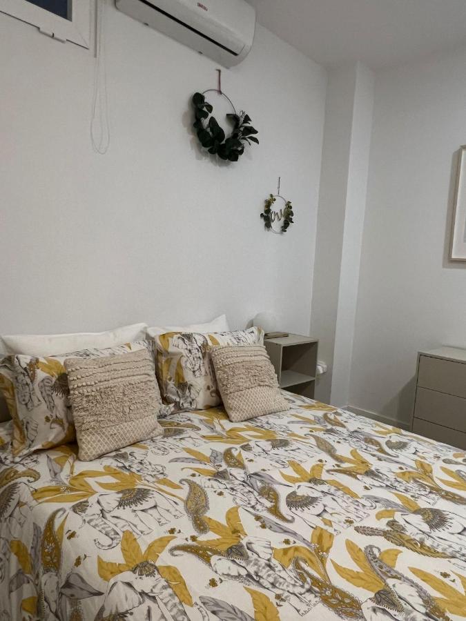 Quinta Lagus - *