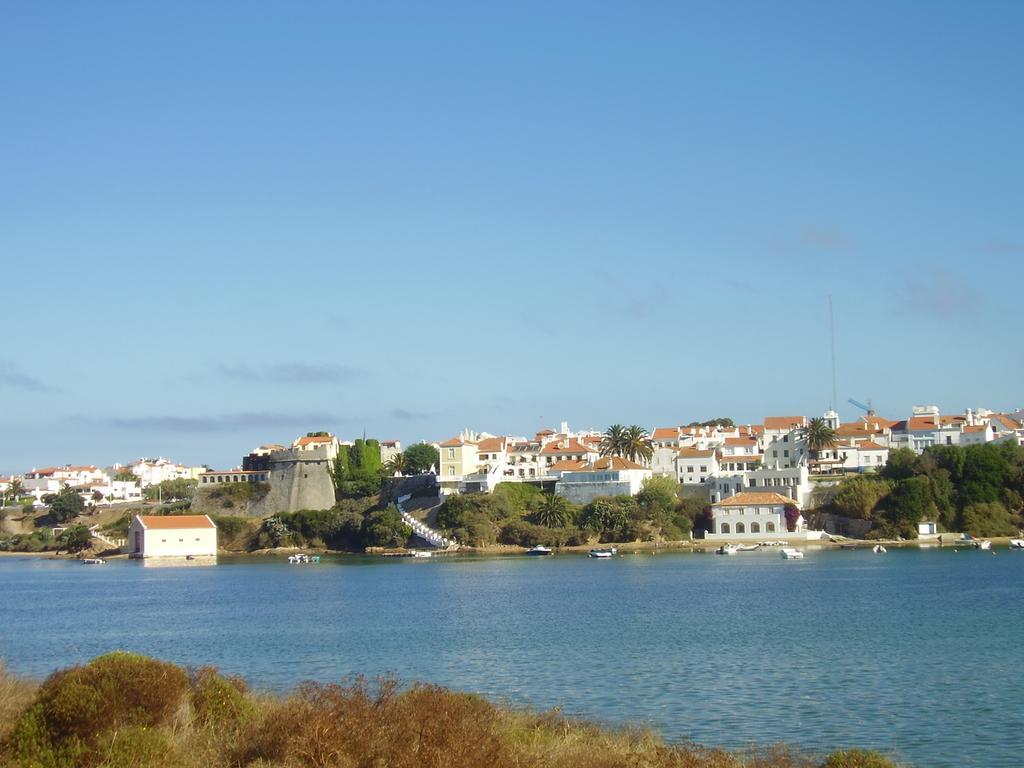 Casa Do Adro Da Igreja Turismo De Habitacao Guest house 3*
