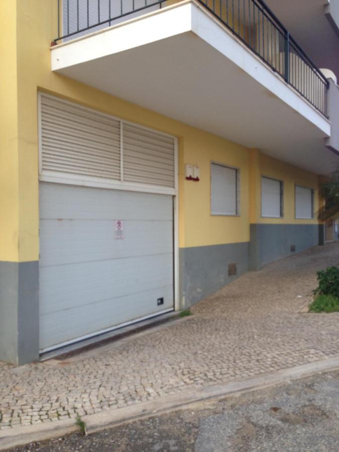 3h Terrace B - Casas & Papeis * Armacao de Pera