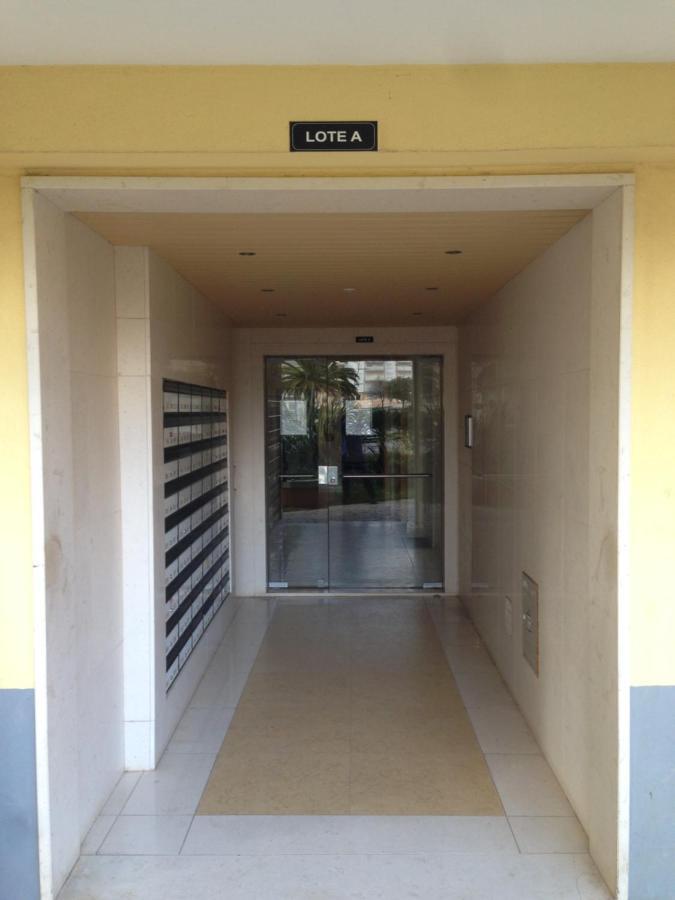 3h Terrace B - Casas & Papeis * Armacao de Pera