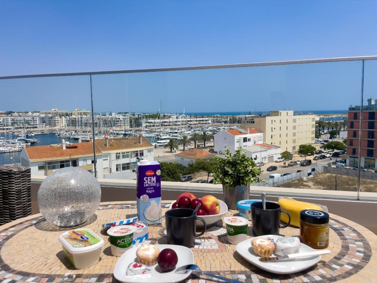 Penthouse By The Marina Apartment *