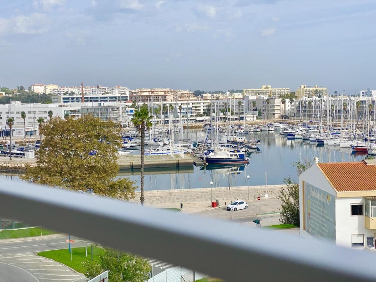 Penthouse By The Marina Apartment