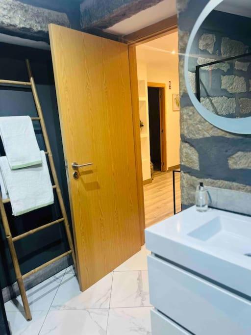 Casa Da Grota Do Bravo Holiday home *