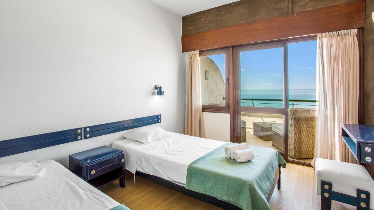 Apartment 1bdr W/beach View By Lovelystay