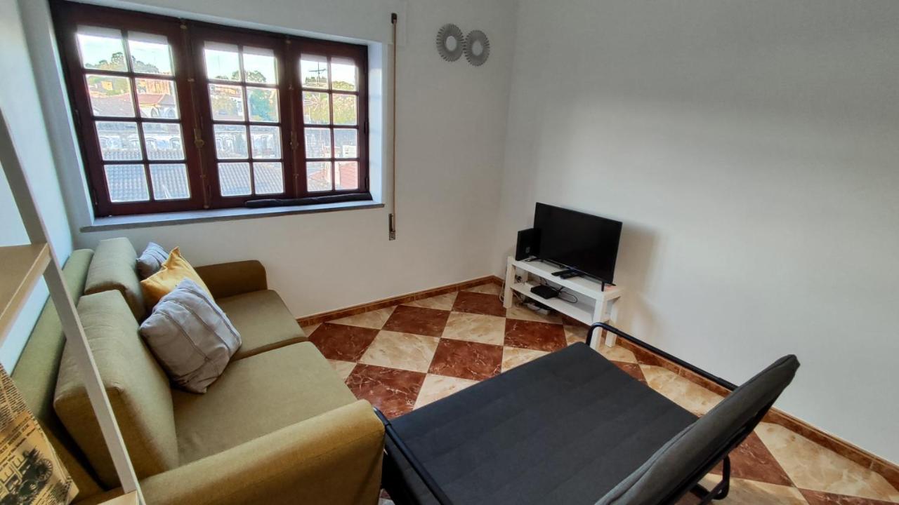 Li-miana Local Apartment