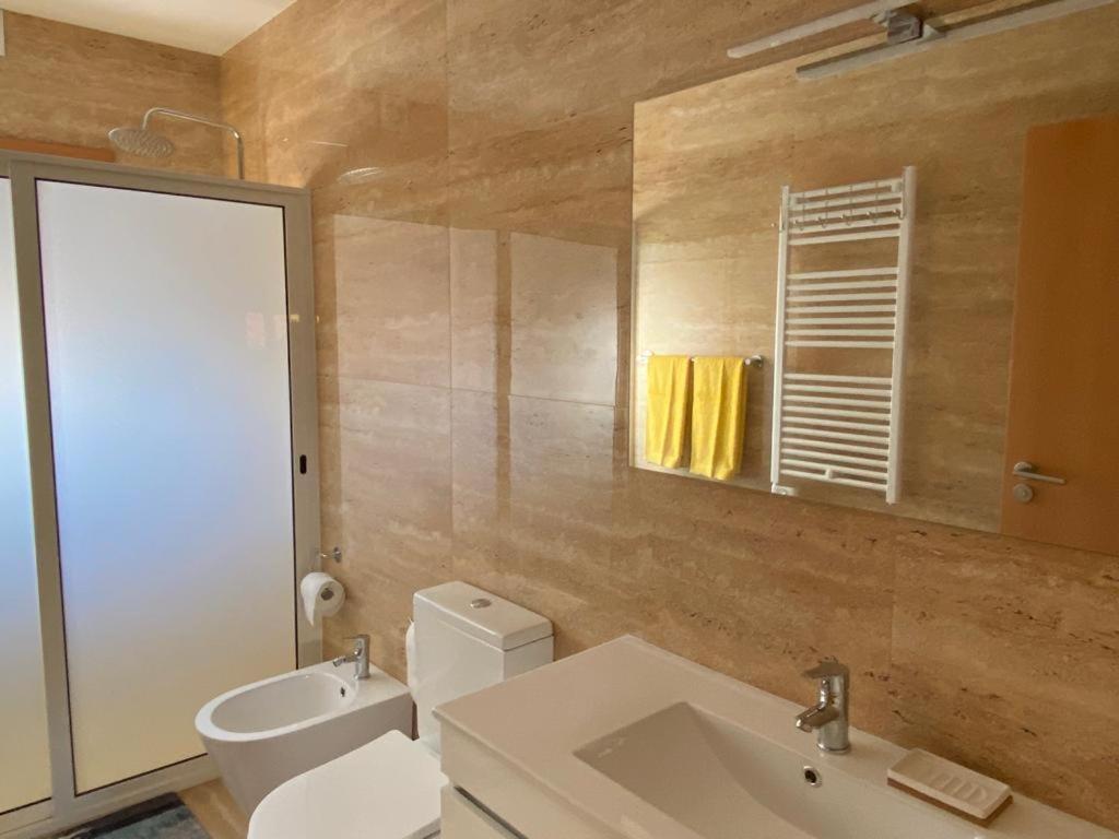 Сasa de vacaciones Vivenda Caixilao Casa Com 3 Quartos