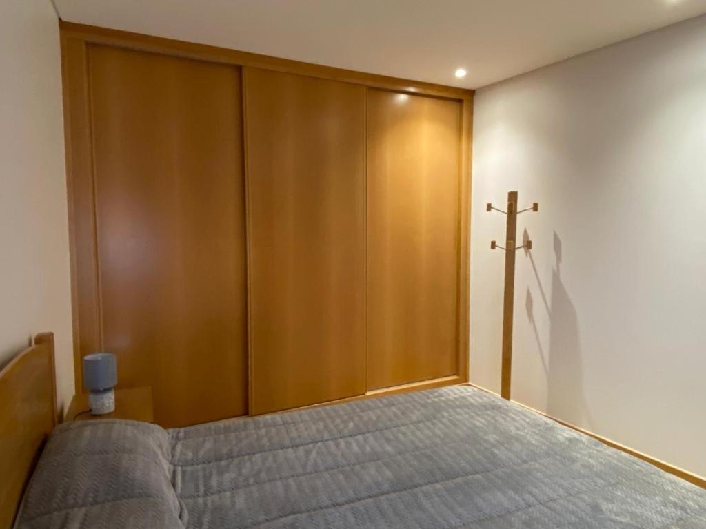 Vivenda Caixilao Casa Com 3 Quartos Сasa de vacaciones