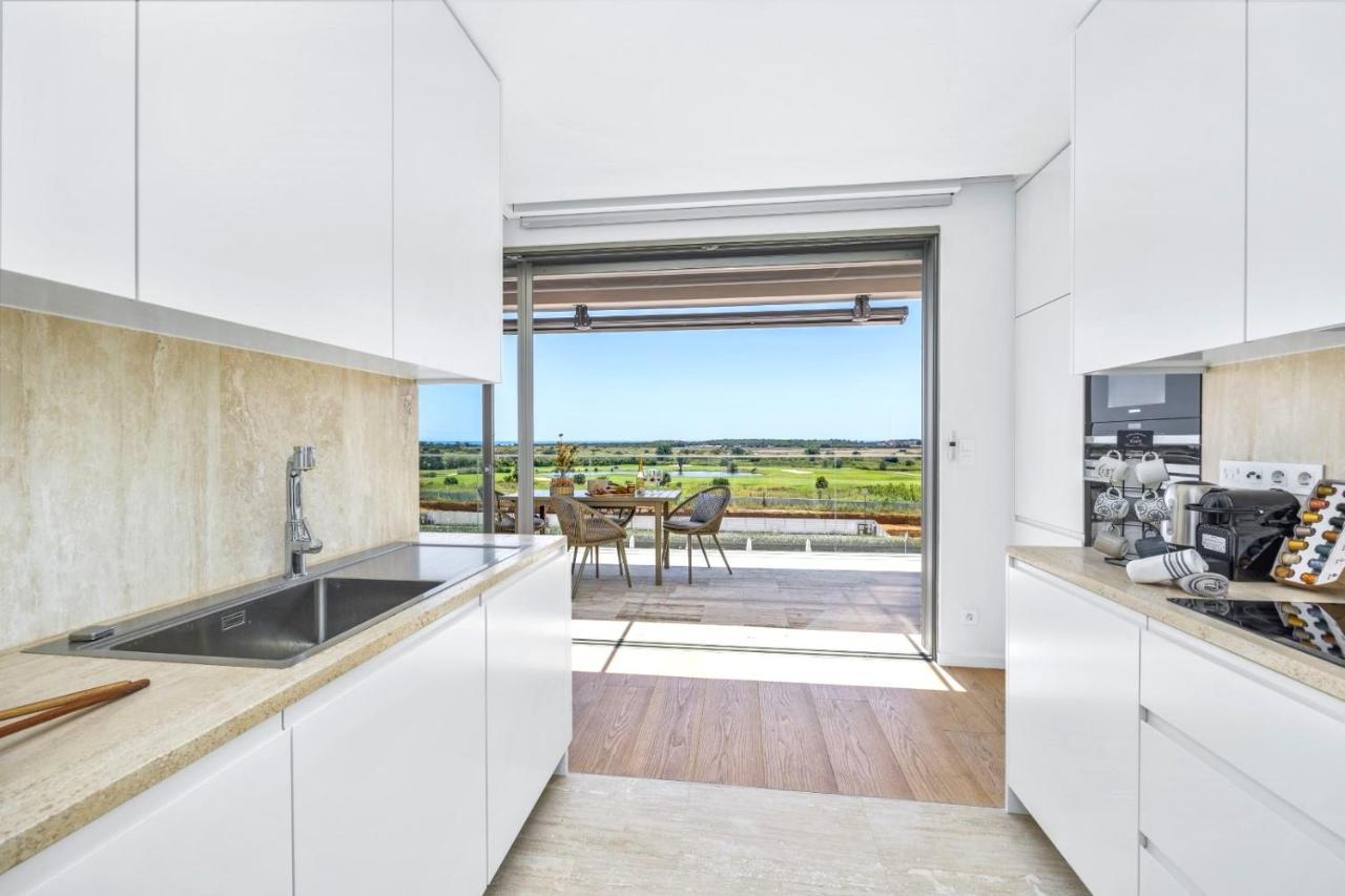 Vilamoura Luxury Retreat With Pool, Garden And Near Apartment Quarteira