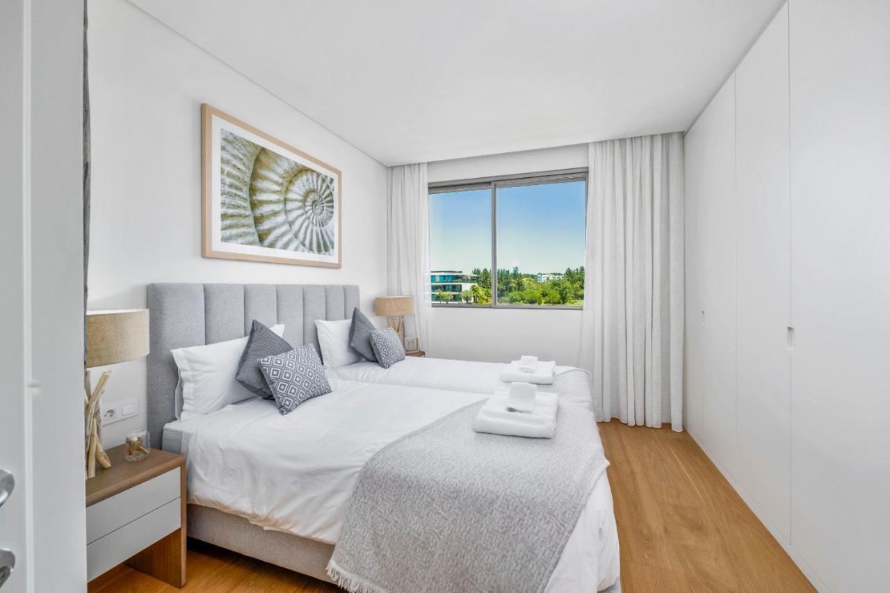 Apartment Vilamoura Luxury Retreat With Pool, Garden And Near *